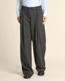Pantaloni ampi