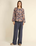 Pantaloni ampi