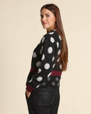 Maglia jacquard con macro pois