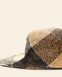Cappello patchwork in rafia