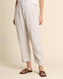 Hosen aus Leinen und Cupro