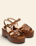 Sandali in pelle con zeppa