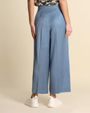 Hosen aus Viskose und Leinen