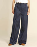 Pantaloni gessati con filo di lamè