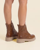 Anfibi in pelle