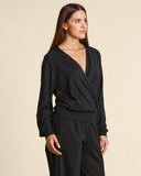 Maglia in lana con incrocio
