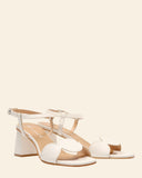 Sandali in pelle con tacco