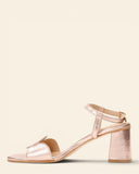 Sandali con tacco in pelle laminata