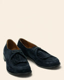 Stringate in suede con frangia