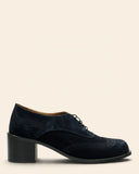 Stringate in suede