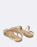 Sandali bassi con borchie