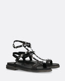 Sandali in pelle con borchie