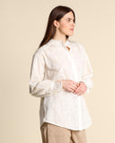 Camicia in mussola ricamata