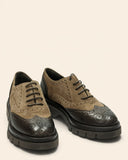 Stringate in pelle e suede