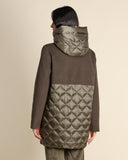 Cappotto con cappuccio