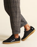 Sneakers in naplak e suede