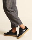 Sneakers in naplak e suede