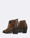 Stivaletti in pelle e velour