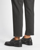 Stringate con borchie