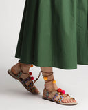 Sandali con perline e pompon