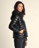 Piumino con cappuccio