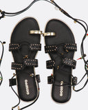 Sandali in pelle con  borchie