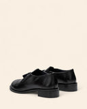 Scarpa in pelle con nappe