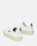 Sneakers in pelle