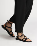 Sandali in pelle con borchie