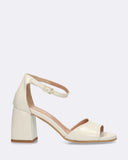 SAndali con tacco in pelle