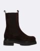 Chelsea boots in velour